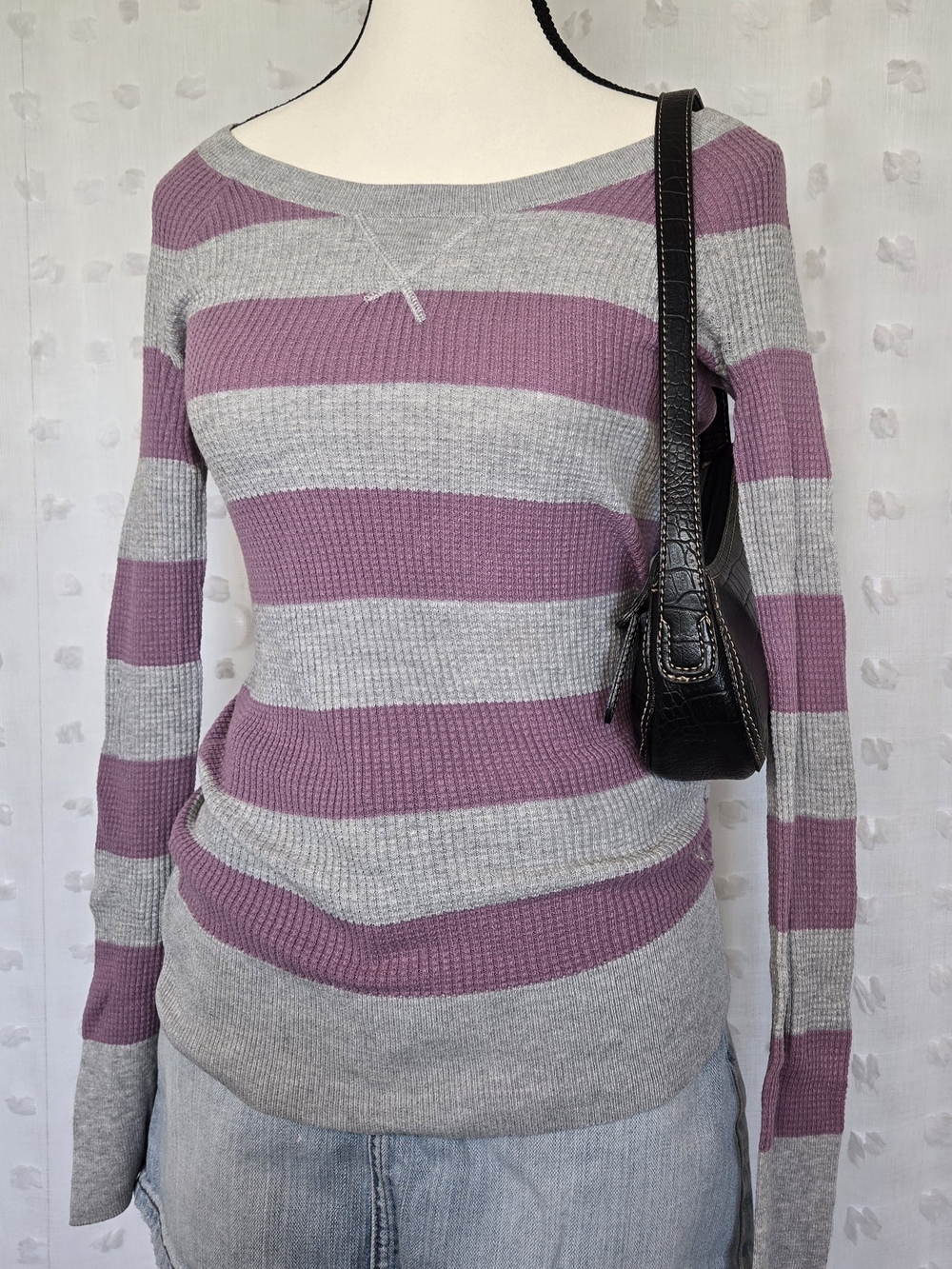 American Eagle Striped Grey and Mauve Waffle Knit Women's Sweater